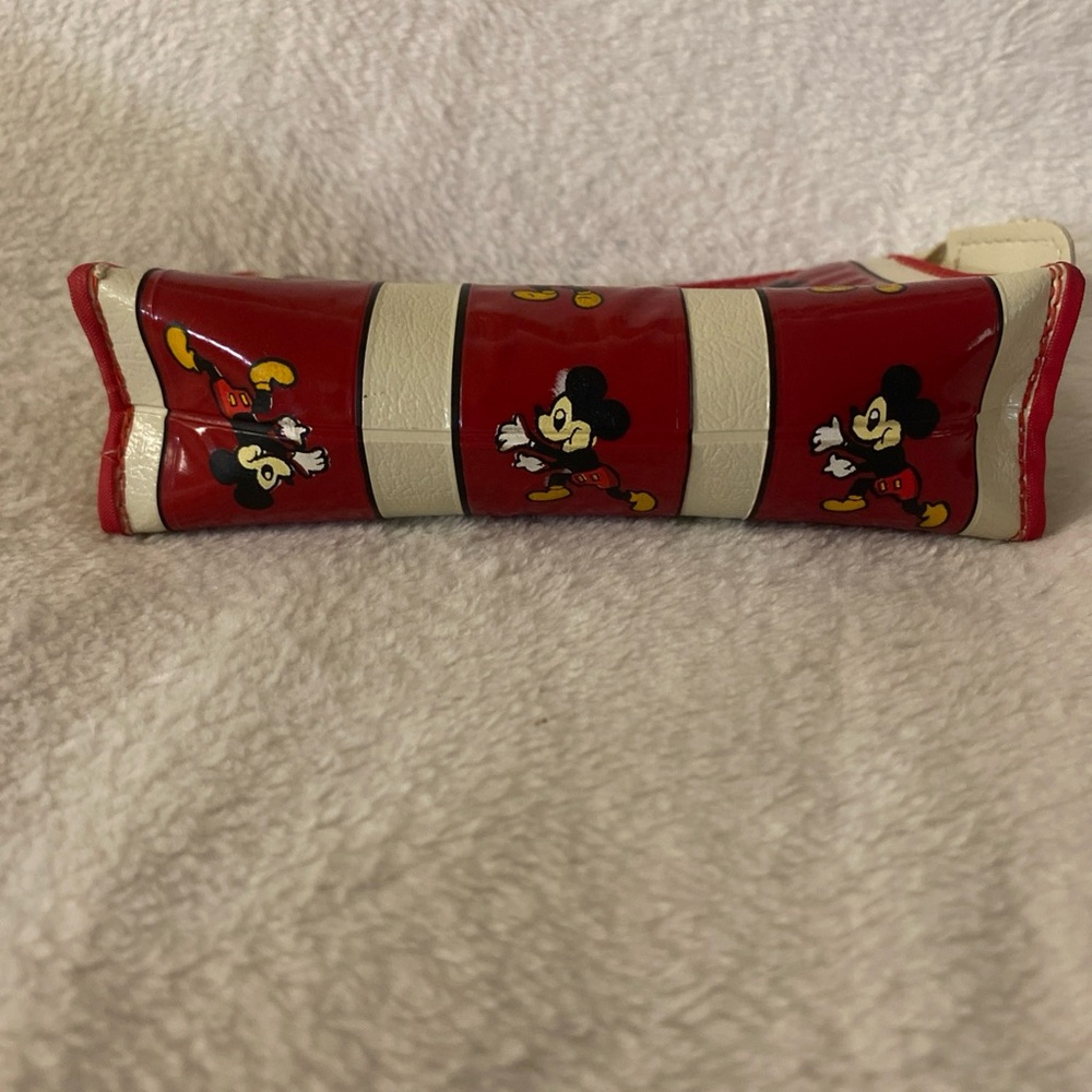 Vintage Mickey Mouse Vinyl Bag 1968 Red with Cream - Walt Disney Productions - Picture 4 of 7